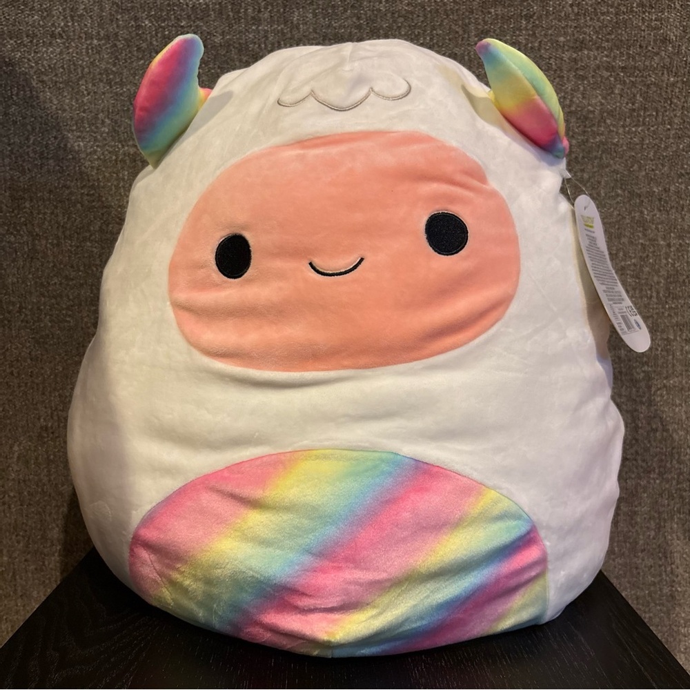 Yuri Yeti Squishmallow